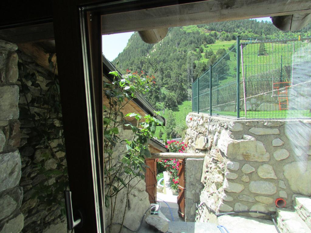 Casa Rural Restaurant Borda Patxeta Canillo Exterior photo