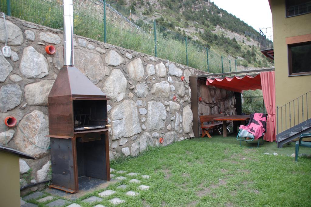 Casa Rural Restaurant Borda Patxeta Canillo Exterior photo