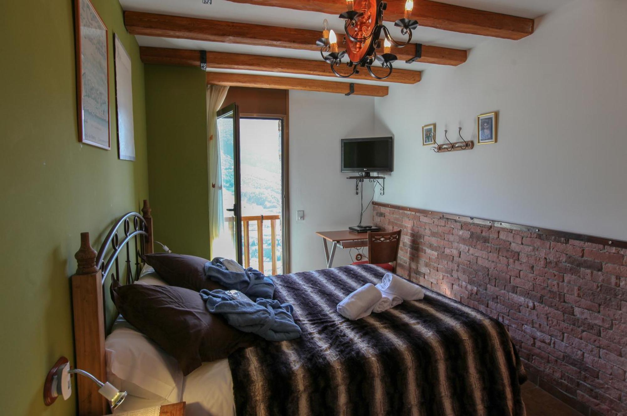 Casa Rural Restaurant Borda Patxeta Canillo Room photo