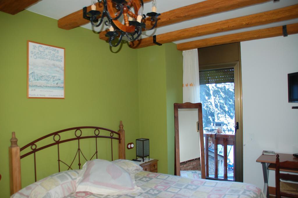 Casa Rural Restaurant Borda Patxeta Canillo Room photo